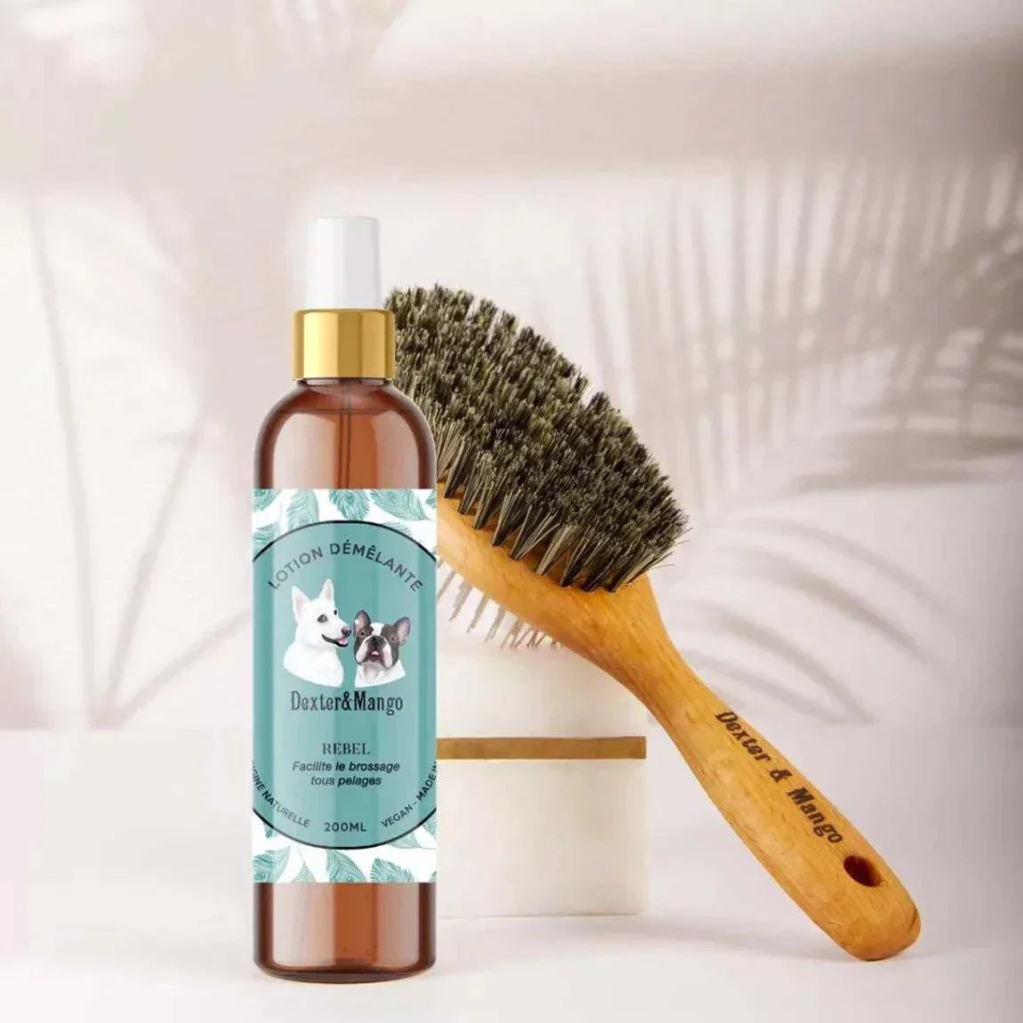 Detangling lotion for pets, 98% natural, vegan, cruelty-free, eco-friendly, made in France.