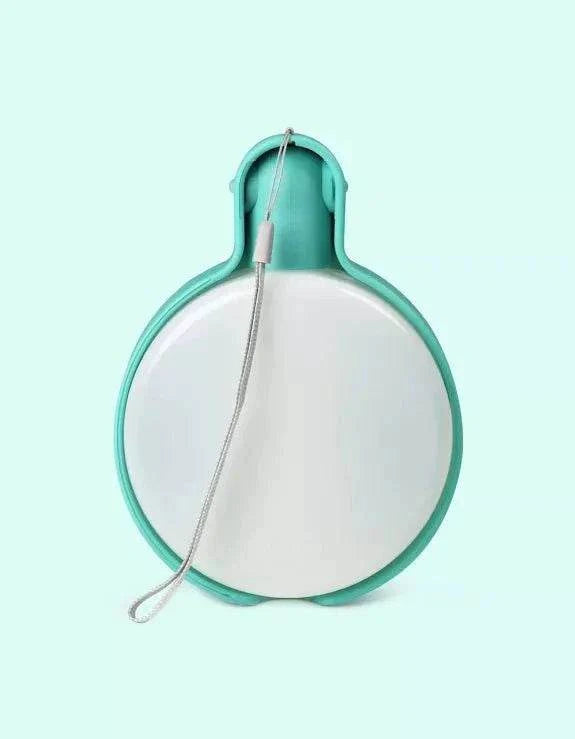 Aquamarine travel bottle with anti-drip valve for dogs, 250ml capacity.